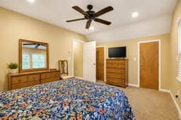 Serenity Cottage Deck, Game Room & Fire Pit near Narrowsburg - Image 4
