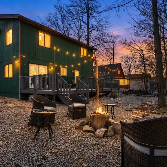 Pocono Pines Retreat-A Pocono Country Place - Image 1