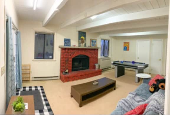 The Regal Lodge-The Hideout - Image 3