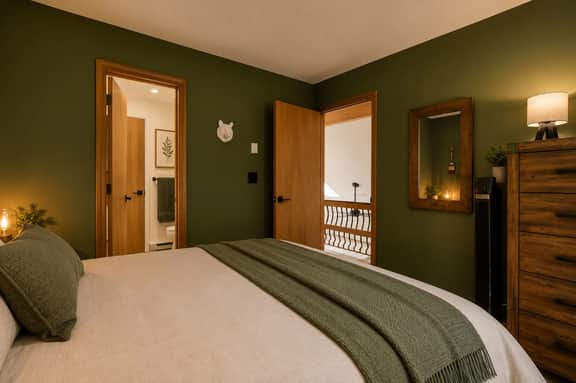 The Fox Den-The Hideout - Image 2