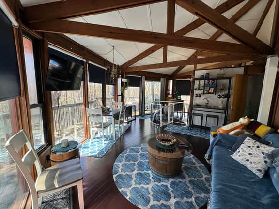The Treehouse Retreat-The Hideout - Image 3