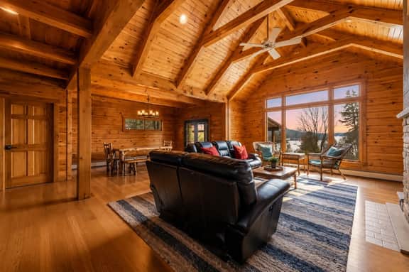 Timber & Stone Cabin w/Hot Tub & Amazing Views of Lake Henry - Image 5