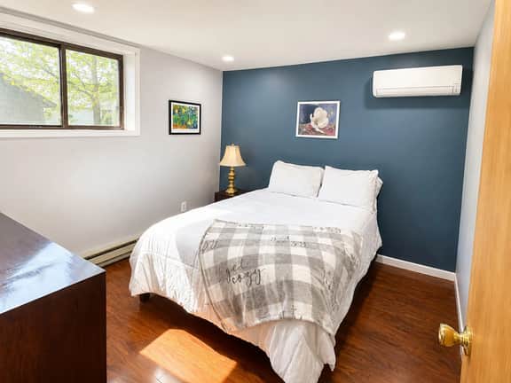 Willow's Place-The Hideout - Image 3