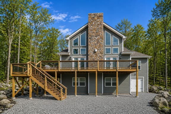Large Family Lodge Masthope close to Narrowsburg - Image 1